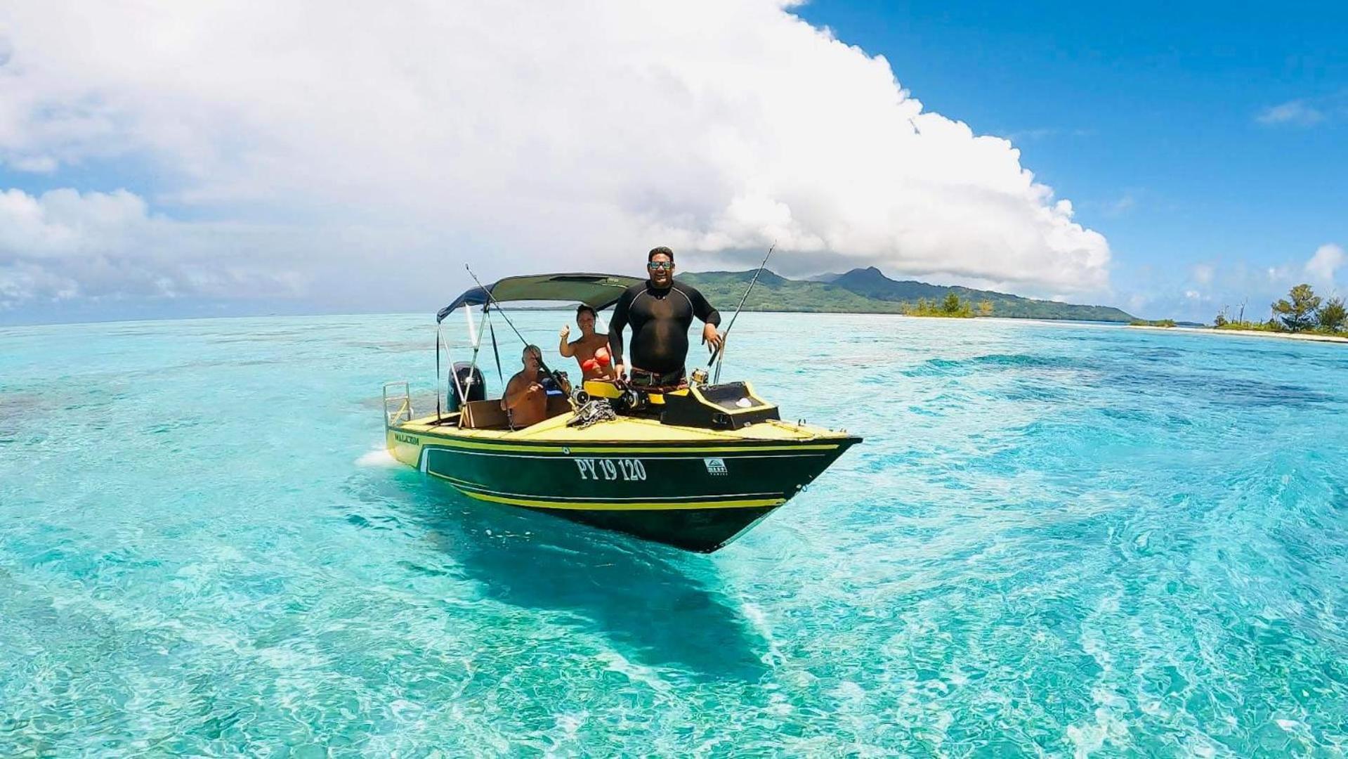 Mara'Ai Le Spot Tubuai Chambre Triple Taahueia Deluxe Sdb Privee Avec Piscine Mataura Dış mekan fotoğraf